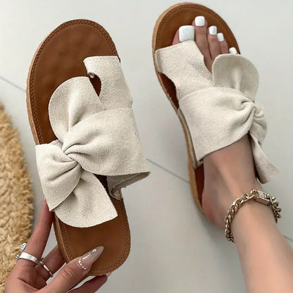 Sandalias de mujer con lazo de moda.